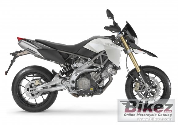 2011 Aprilia Dorsoduro 750 photo